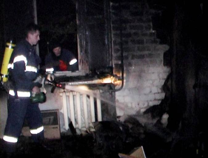В Луганске хаски спасла своего хозяина из огня