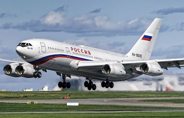 Почему на Ил-96 возят только президента