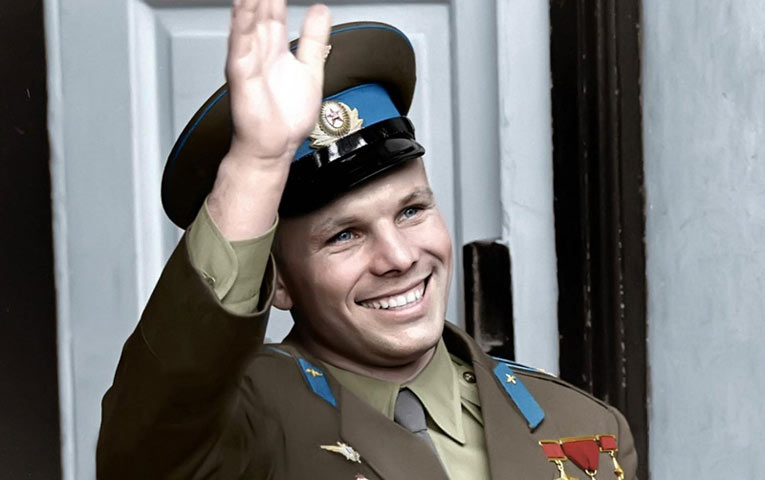 Звёздный прайс: Сколько заработал Юрий Гагарин за первый полёт в космос