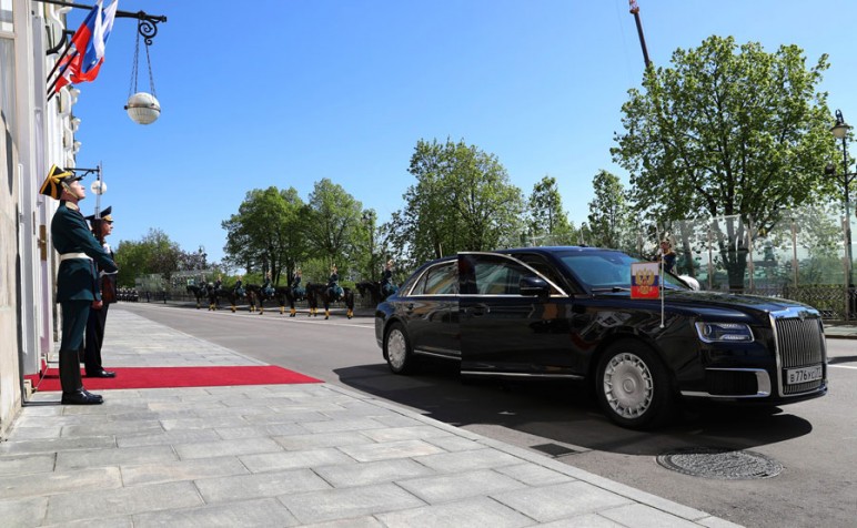 Aurus – новый отечественный лимузин президента Путина